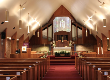 Inside of Tennessee church, showing empty pews and the altar | VIEWS Digital Marketing